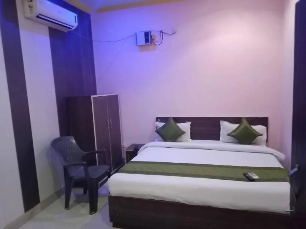 Hotel Diamond Tree By Dream Homes Group Agra