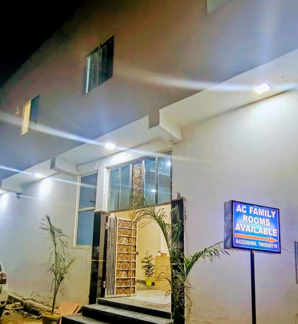 Casa de hóspedes Hotel Diamond Tree By Dream Homes Group Agra