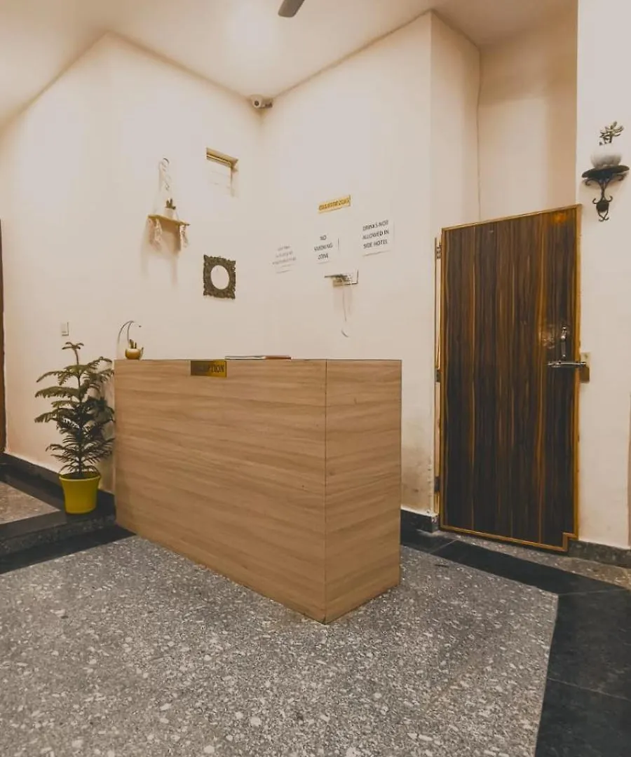 Hotel Diamond Tree By Dream Homes Group Agra  Guest house Agra (Uttar Pradesh)
